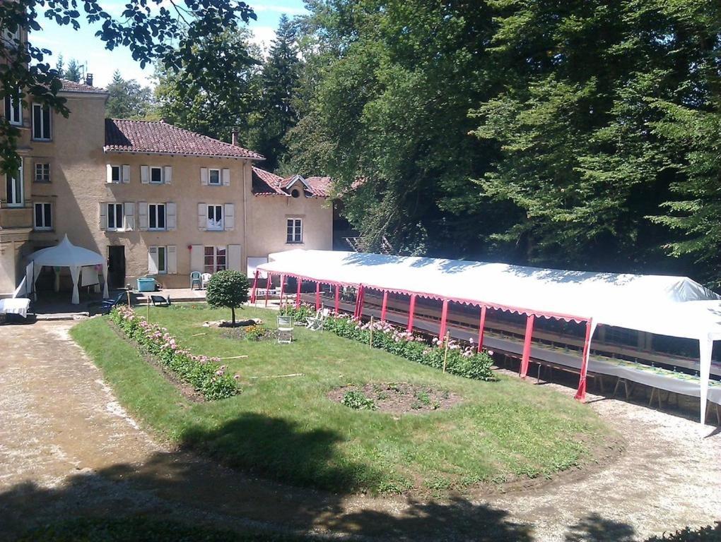 Chateau De Bonnevaux Villeneuve-de-Marc Exterior foto